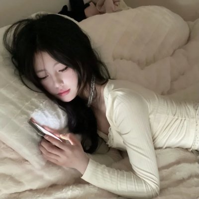 绝色春城